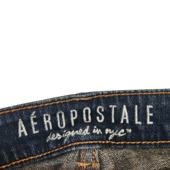 Womens Aeropostale Y2K style slightly distressed jeans size 0 short. - Picture 4 of 13